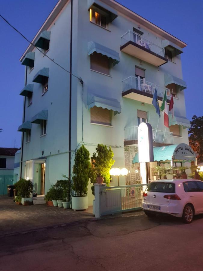Hotel Savina Rimini Buitenkant foto