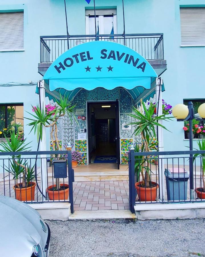 Hotel Savina Rimini Buitenkant foto
