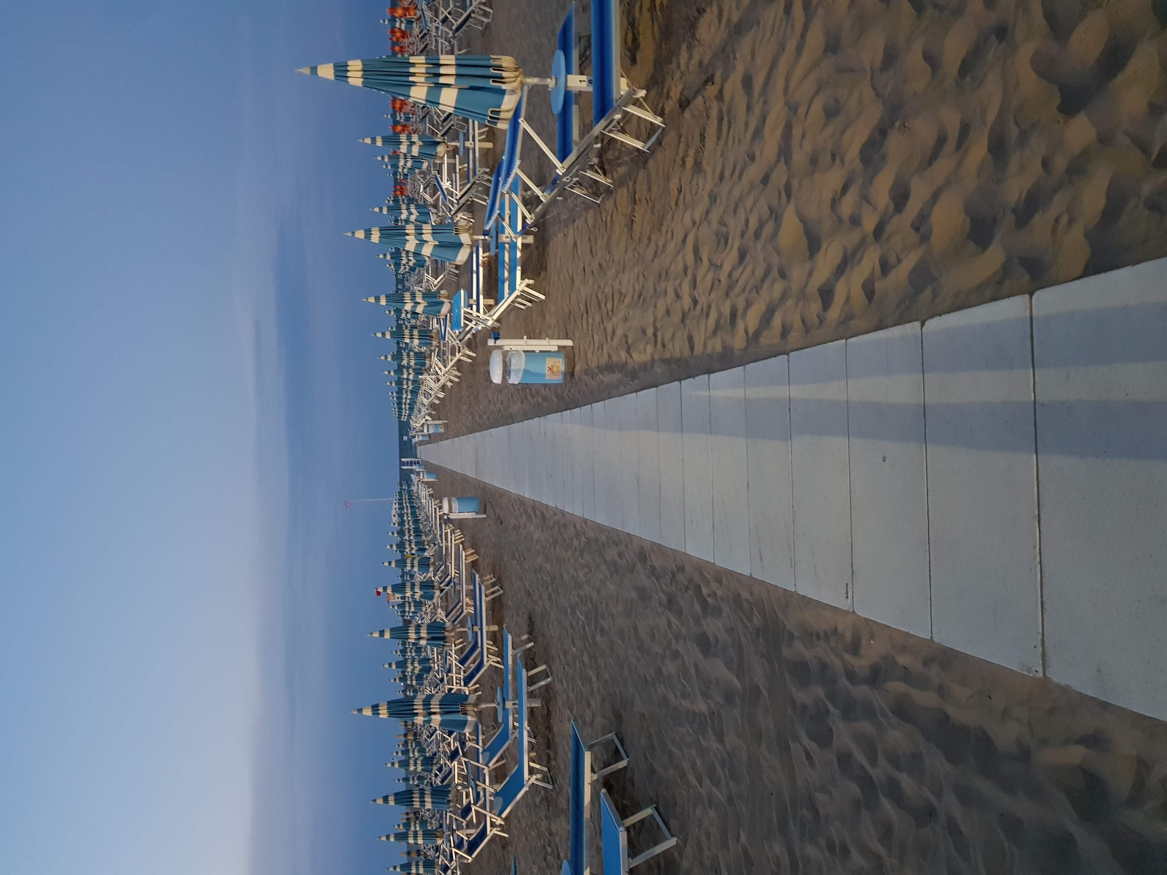 Hotel Savina Rimini Buitenkant foto